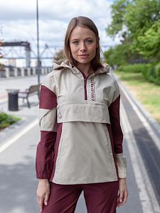 Костюм женский ветрозащитный Cross sport КжтА-123